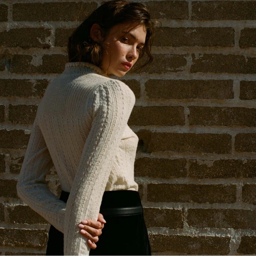 Dôen Minou Turtleneck Sweater - Picture 4 of 9
